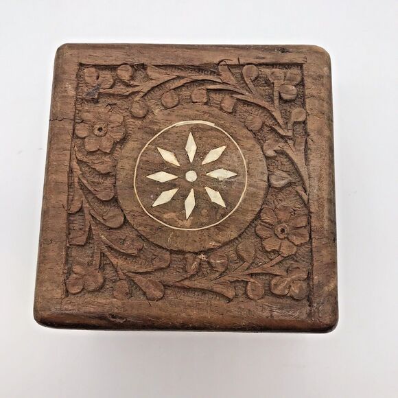Vintage Hand Carved Wooden Box Inlay Flower Leaves Made In India Hinged Square - Picture 5 of 15